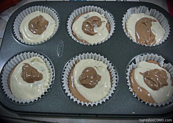 Cupcakes con chispas de chocolate - Paso 10
