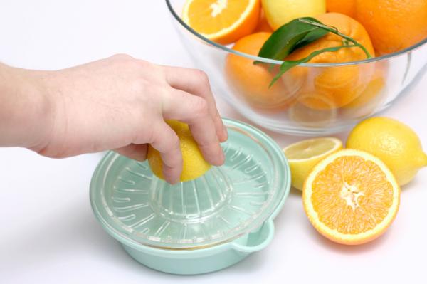 Cómo preparar limón con miel para aliviar mi dolor de garganta - Paso 3