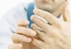 Por qué a las mujeres les gustan los hombres casados