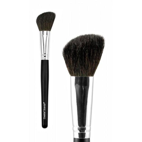 Cuáles son las brochas básicas de maquillaje - Brocha de maquillaje para el colorete