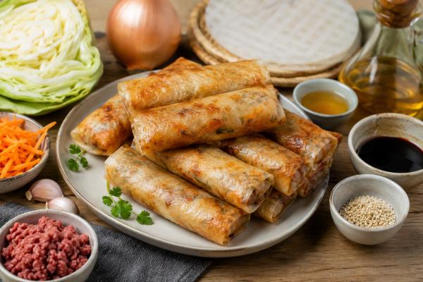 Rollitos de primavera con papel de arroz crujientes y sabrosos